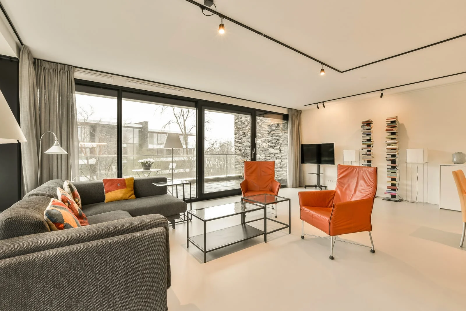 Top 5 Tips for Modern Living Room Lighting Design | Vlux